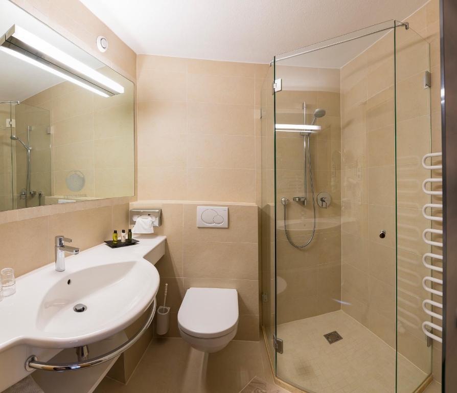 Hotel Garni Entstrasser Kitzbühel Oda fotoğraf